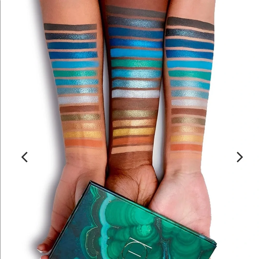 Hipdot Cenote eyeshadow palette New in‎ box